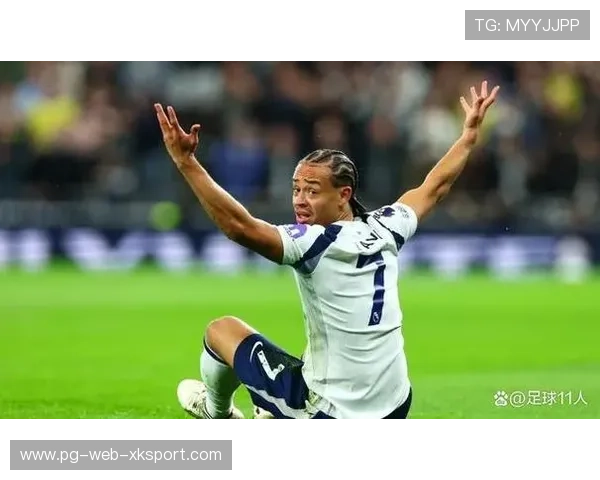 哈维-西蒙斯闪耀表现：热刺4-0哥本哈根背后的战术解密与个人故事